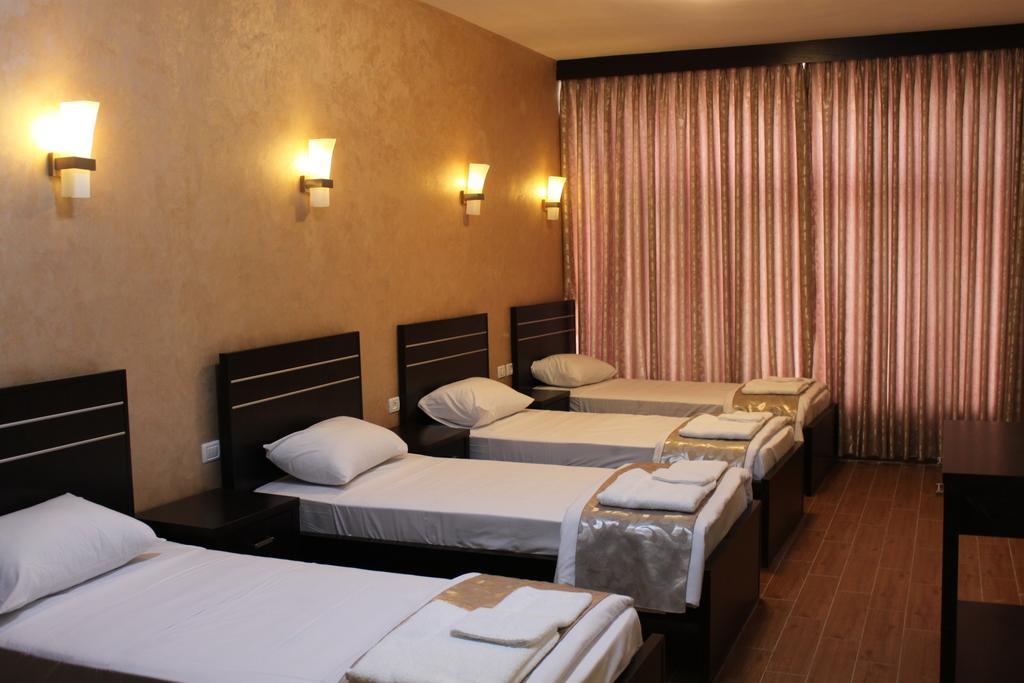 St Andrew’s Guesthouse Ramallah Værelse billede